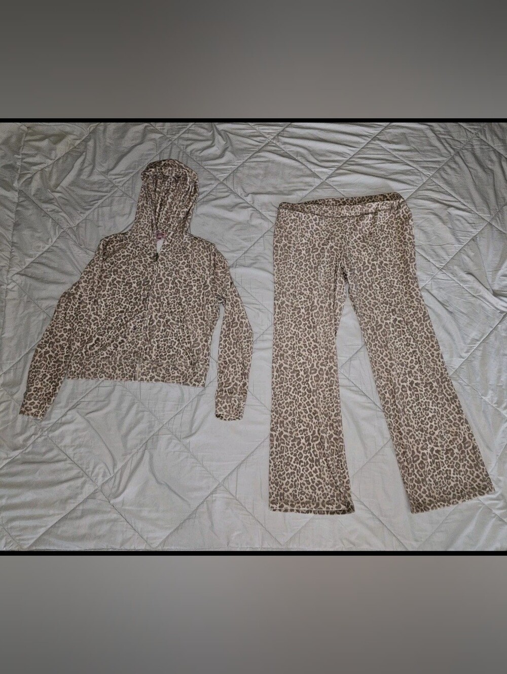 Juicy Couture Velvet Set XL Velvet Animal Print Leopard 2pc Set Soft & Cozy